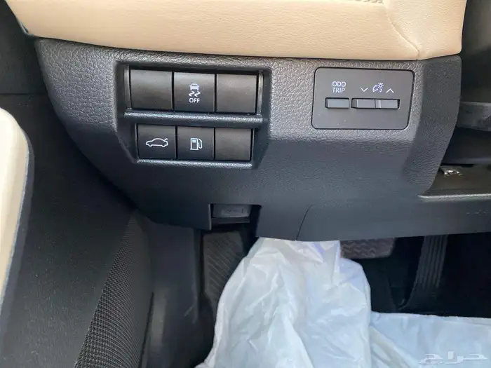 تويوتا افالون 2022 تورينق عداد قليل للبيع 18