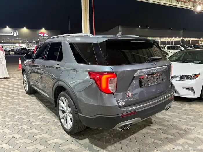 فورد اكسبلور 2021 5