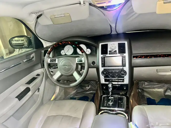 كرايزلر 2010 فل كامل 8 سلندر نظيفه 34