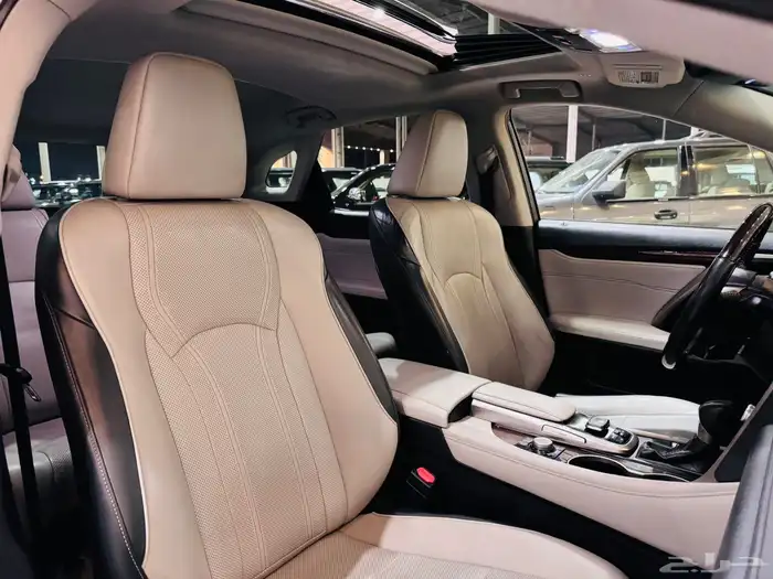 لكزس RX350 2017 ( بحالة ممتازة ) 4