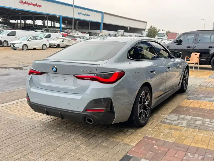 بي ام دبليو 420i gran coupe 2022 على الضمان والصيانه 2