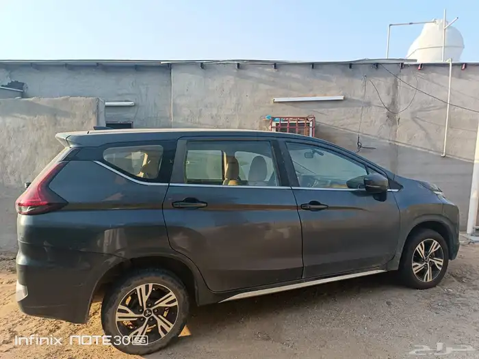 اكسباندر 2023 عداد 77 743 1