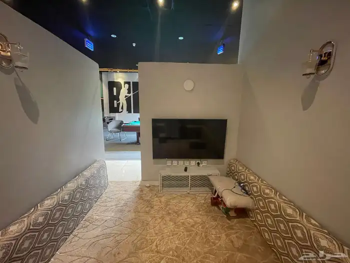 ديوانية ومحل العاب للتقبيل لعدم التفرغ 1