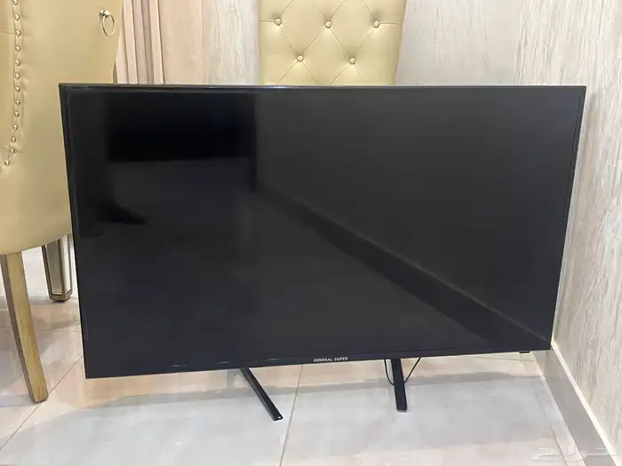 تلفزيون للبيع 4