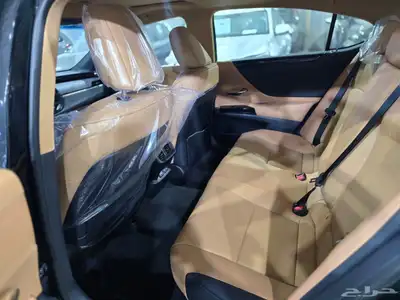 لكزس ES 250 بنزين 2025 AA جديد index