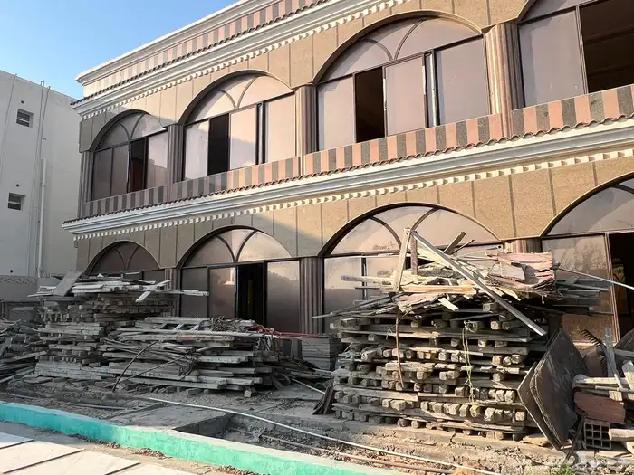 خشب بناء مرابيع والواح 0