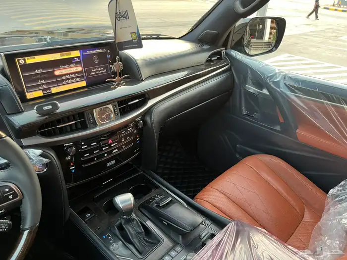 لكزس LX570 2016 (بحالة ممتازة) 11
