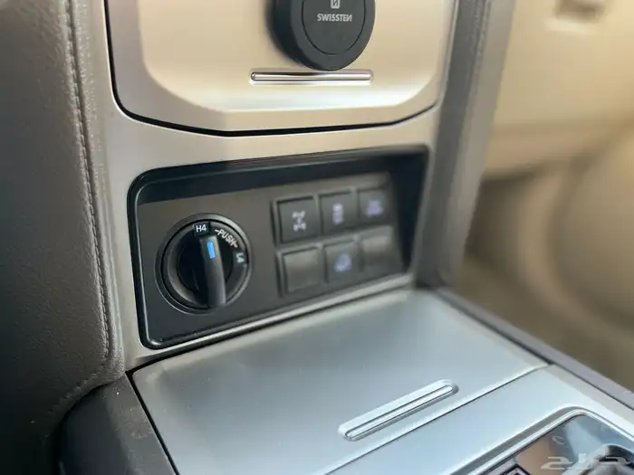 برادو 2022 6 سلندر. دبل 21