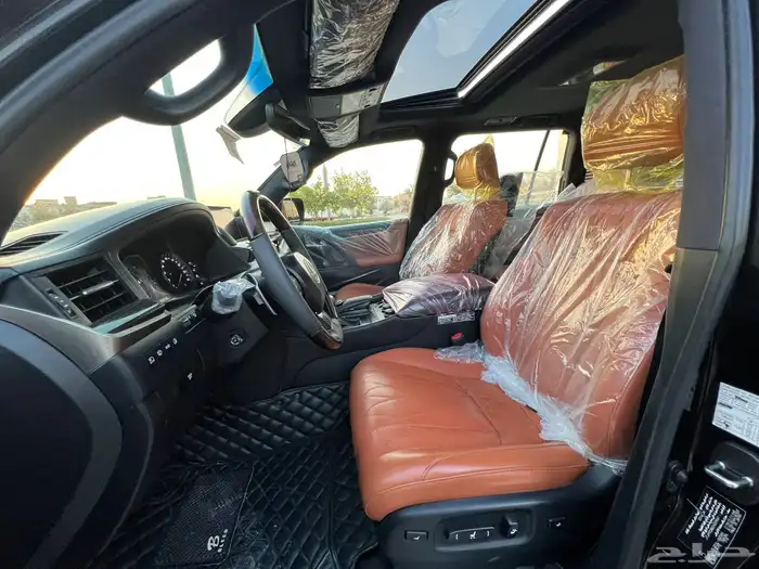 لكزس LX570 2016 (بحالة ممتازة) 14