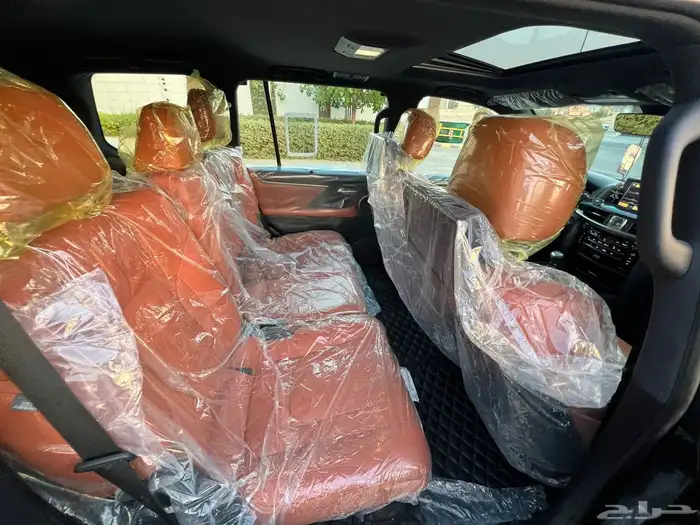 لكزس LX570 2016 (بحالة ممتازة) 20