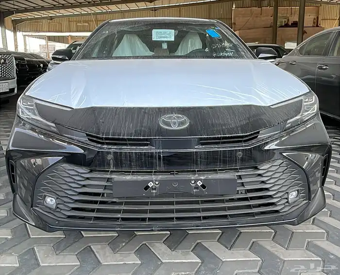 كامري عبداللطيف جميل LE اسود اصفار 2025 0