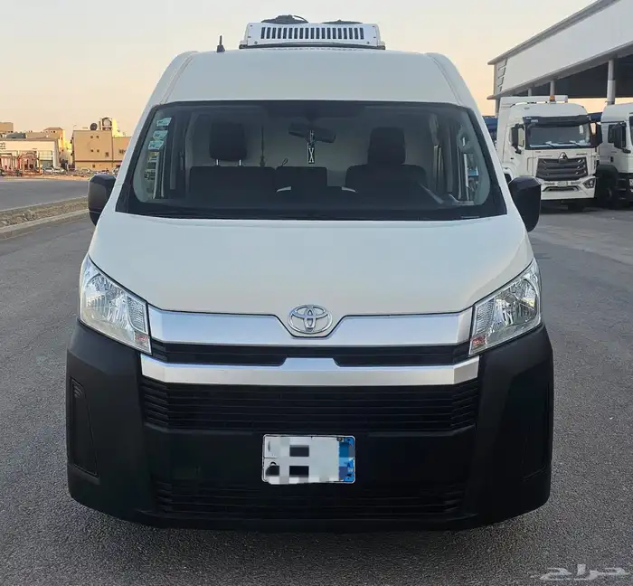 تويوتا باص فان بضاعه سقف عالي تبريد 2019 5