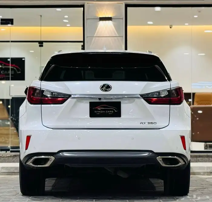 لكزس RX350 2017 ( بحالة ممتازة ) 3