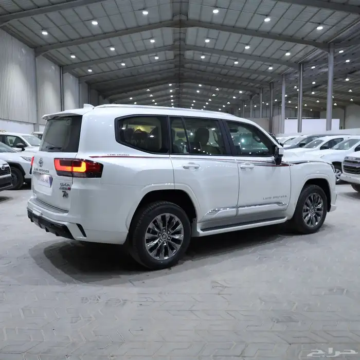 تويوتا لاندكروزر L5 الساير 2025 بااقل الأسعار 2