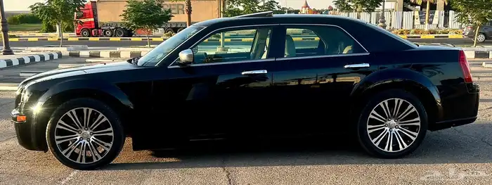 كرايزلر 2010 فل كامل 8 سلندر نظيفه 12