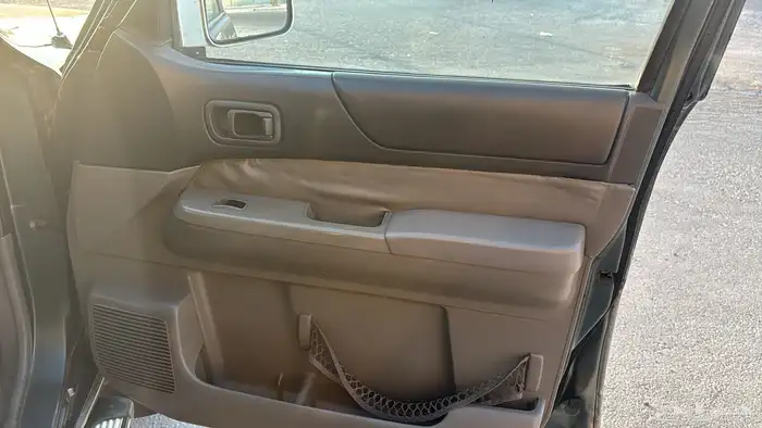 نيسان باترول ربع موديل 1999 قزاز كهربائي قير عادي ممشاه 4552 9