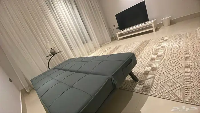 للبيع شقه استثماريه في النرجس 17