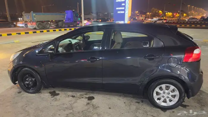 كيا ريو نظيفه 8