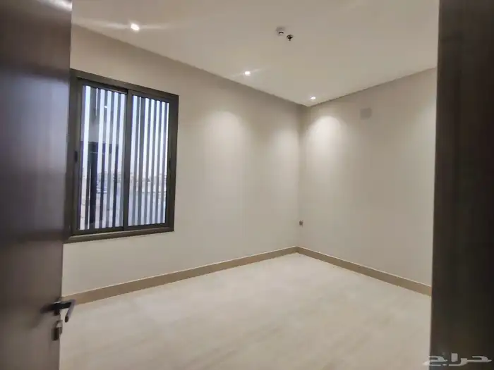 شقق للبيع فى المهديه تشطيبات مودرن على شارع 40 موقع متميز 5