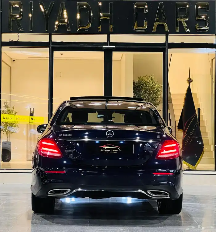 مرسيدس 2018 E300 ( بحاله ممتازه) 3