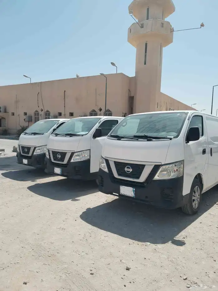 مجموعة باصات نيسان اورفان 2021 1