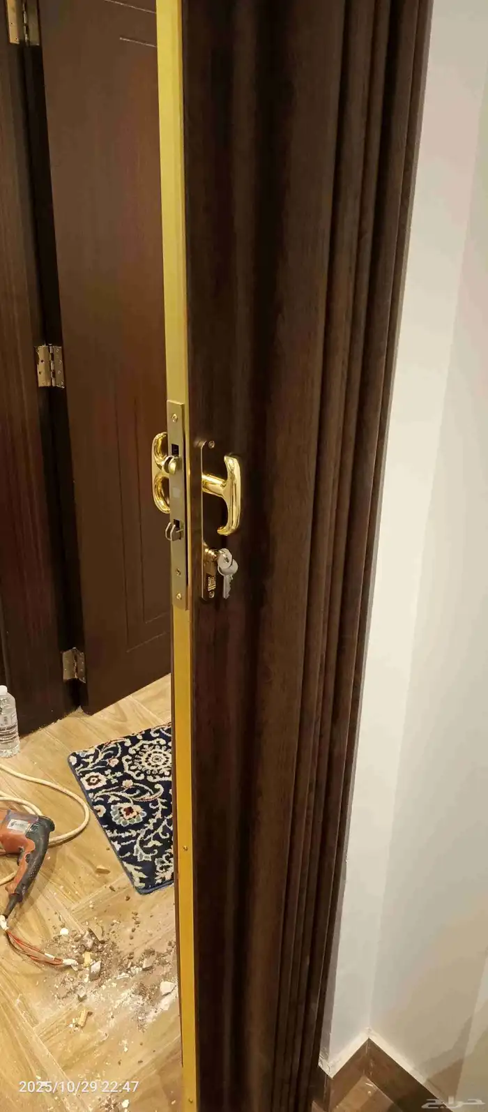 ابواب جلد كرديون توفير مساحه 0