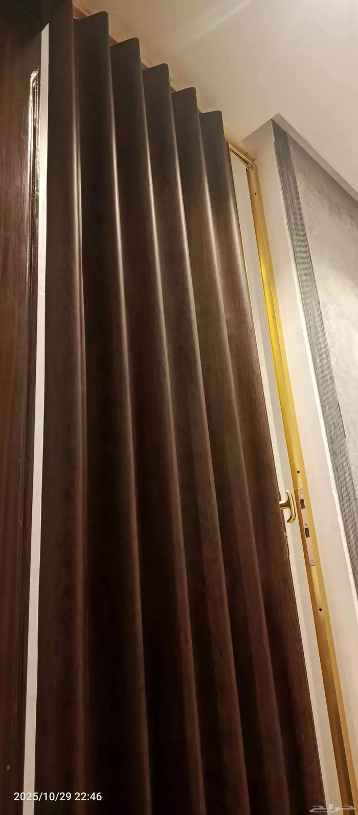 ابواب جلد كرديون توفير مساحه 3