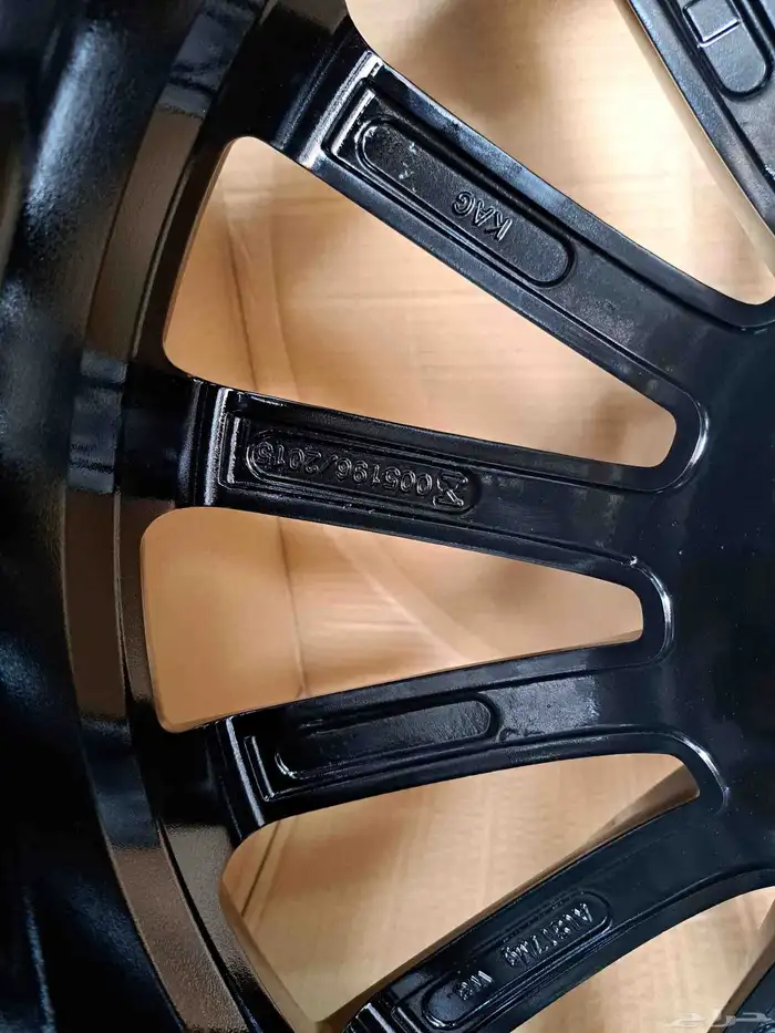 جنوط مرسيدس e300مقاس20موديل 2021 3