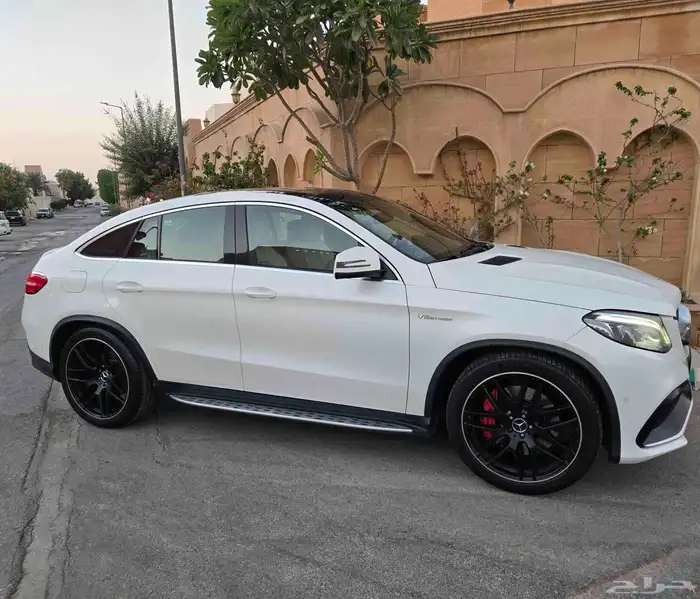 مرسيدس GLE 63s 2016 1