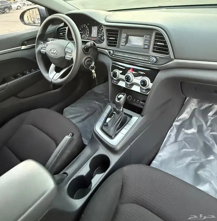 هونداي النترا 2020 ( بنزين ) شبه جديدة للبيع 9