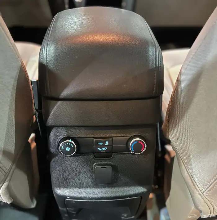 اكسلورر 2019 5