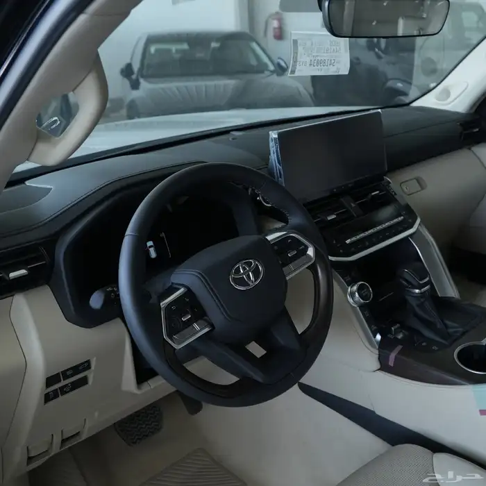 لاندكروزر VX بريمي موديل 2025 4