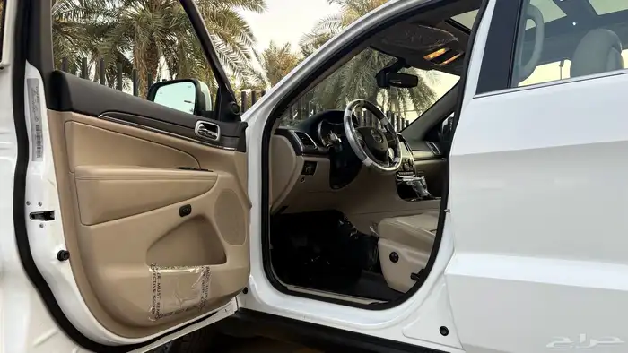 جيب جراند شروكي Limited 2021 ( شبه جديد ) 20