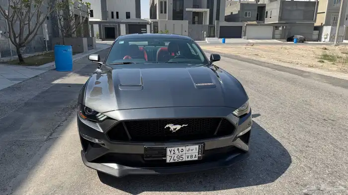 للبيع فورد موستينج بيرفورمانس بكج 2020 بحالة الوكاله 14