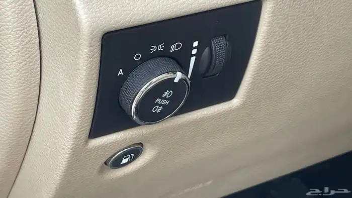 جيب شيروكي لميتد 2021 فل كامل 31