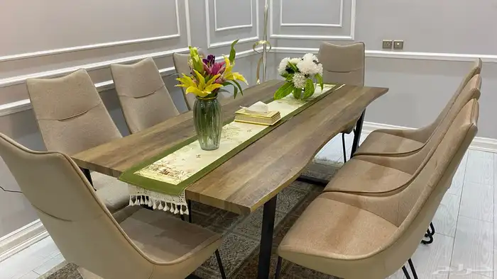 طاولة طعام 1