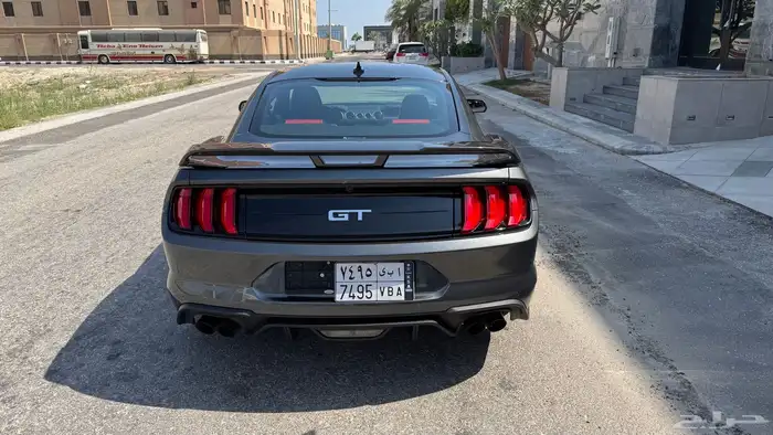 للبيع فورد موستينج بيرفورمانس بكج 2020 بحالة الوكاله 6