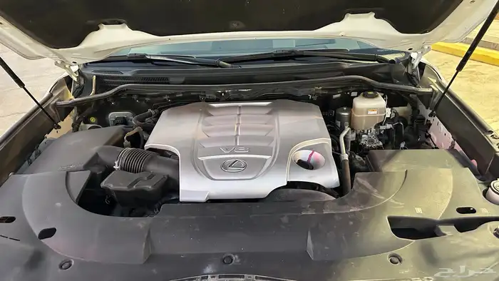 لكزس 2020 فئة AD 18