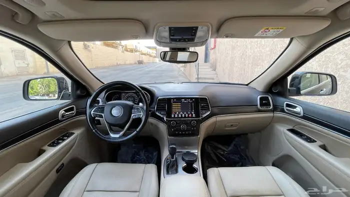 جيب شيروكي لميتد 2021 فل كامل 20