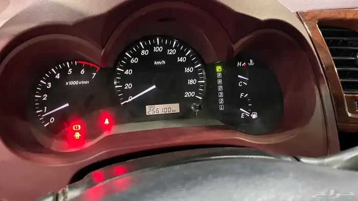 هايلكس دبل قير اتماتيك عداد قليل جدا تم البيع 16