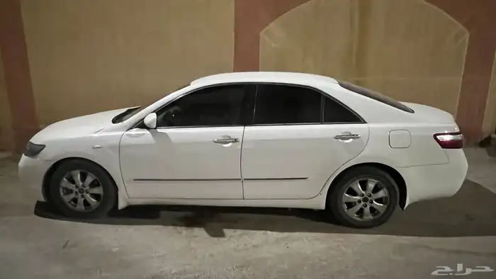 كامري نص فل 0