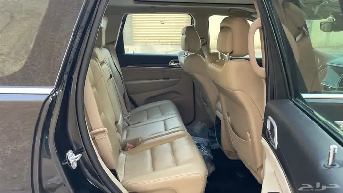 جيب شيروكي لميتد 2021 فل كامل 18