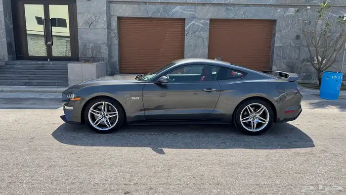 للبيع فورد موستينج بيرفورمانس بكج 2020 بحالة الوكاله 2