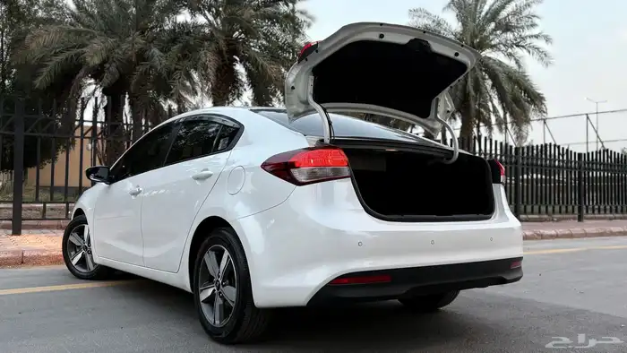 كيا سيراتو K3 2018 ( ديزل بطاقة جمركية ) 37