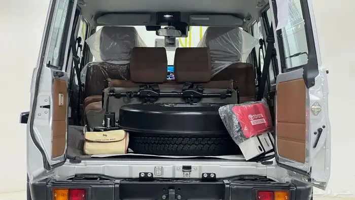 تويوتا ربع V6.2025فل كامل رفرف بريمي بنزين40عام. 12