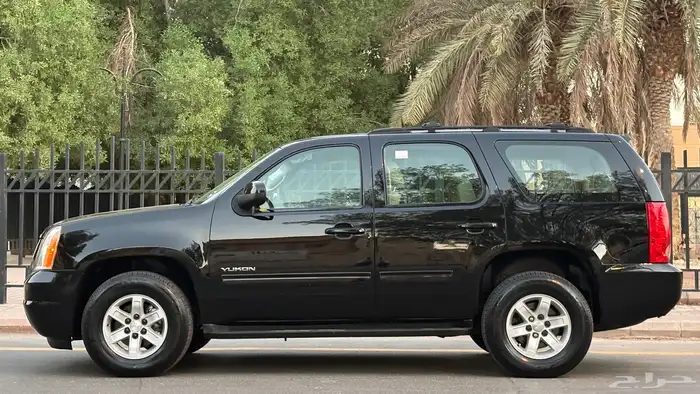 جي ام سي يوكن 2012 SLE ( شبه مخزن ) 6