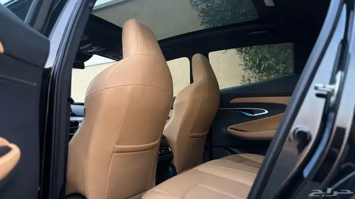 للبيع شانجان UNI-T 2023 فل كامل اعلئ فئه 20