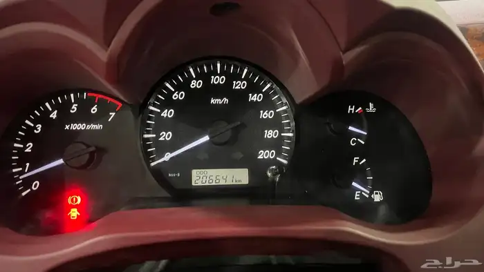 هايلكس دبل قير عايدي عداد قليل جدا 10