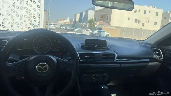 مازدا 3 للبيع 2016 نظيفه 10