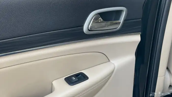 جيب شيروكي لميتد 2021 فل كامل 21